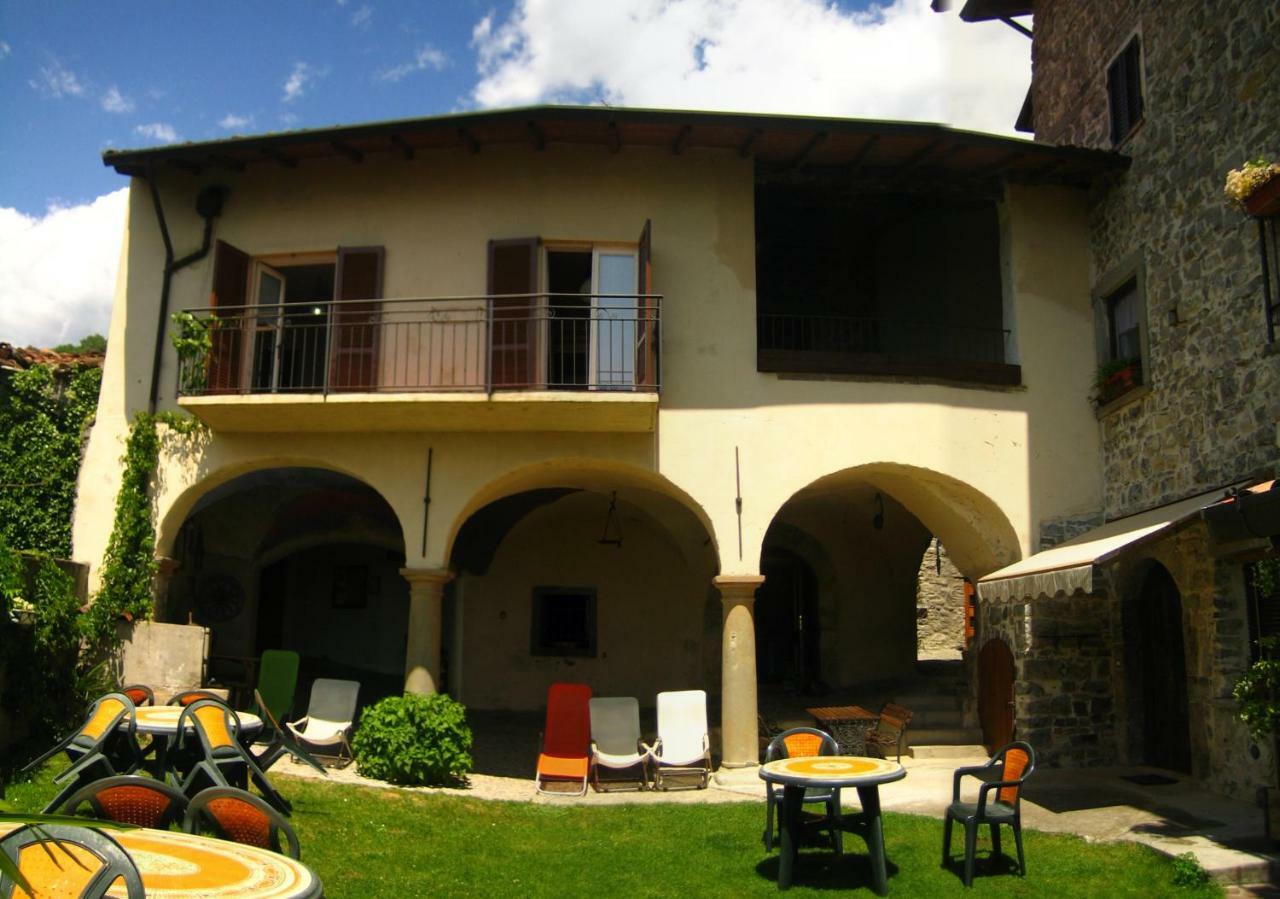 Castello Di Zorzino Iseo Lake Riva di Solto Extérieur photo